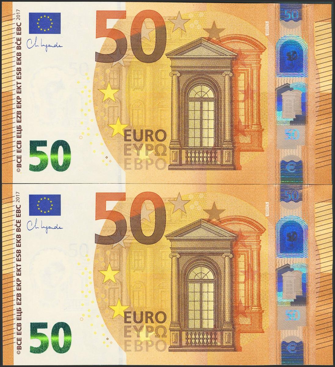 3072
