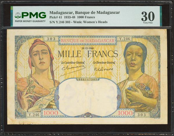 692 - MADAGASCAR. 1000 Francs. 28 December 1948. Banque de Madagascar. (Pick: 41). PMG30 (minor repairs). - 400€