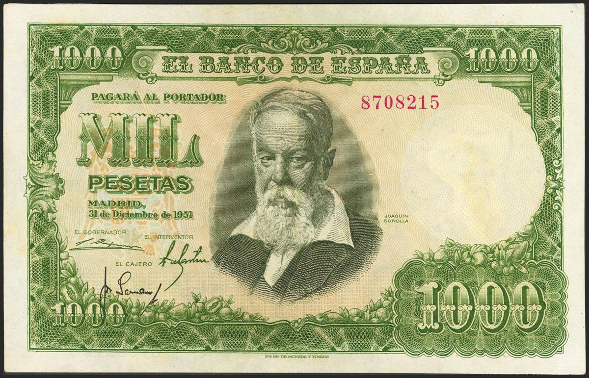 352