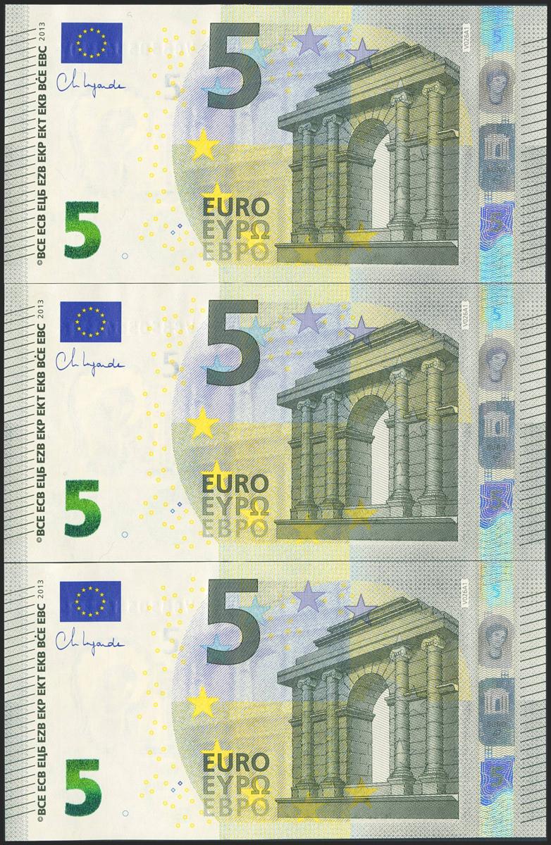 527