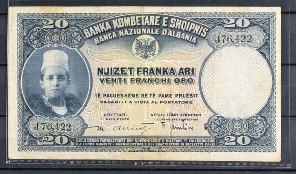 3022 - VERY INTERESTING set of more than 45 banknotes from Albania of various issues, different qualities (some of them rare). ESSENTIAL TO EXAM. - 600€