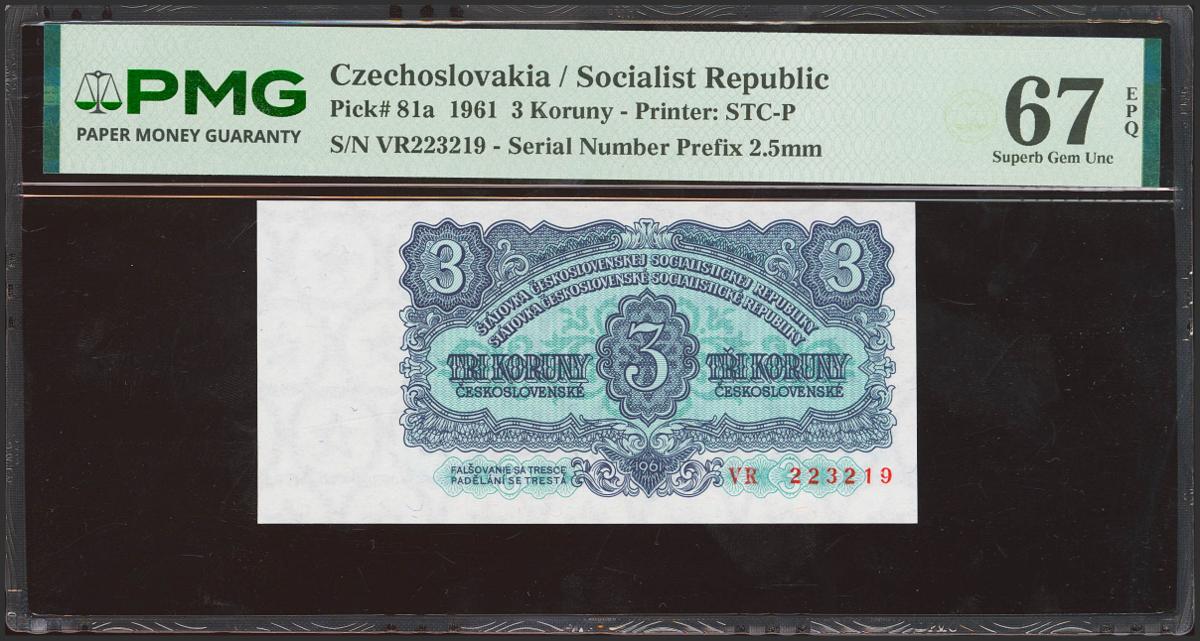 7493