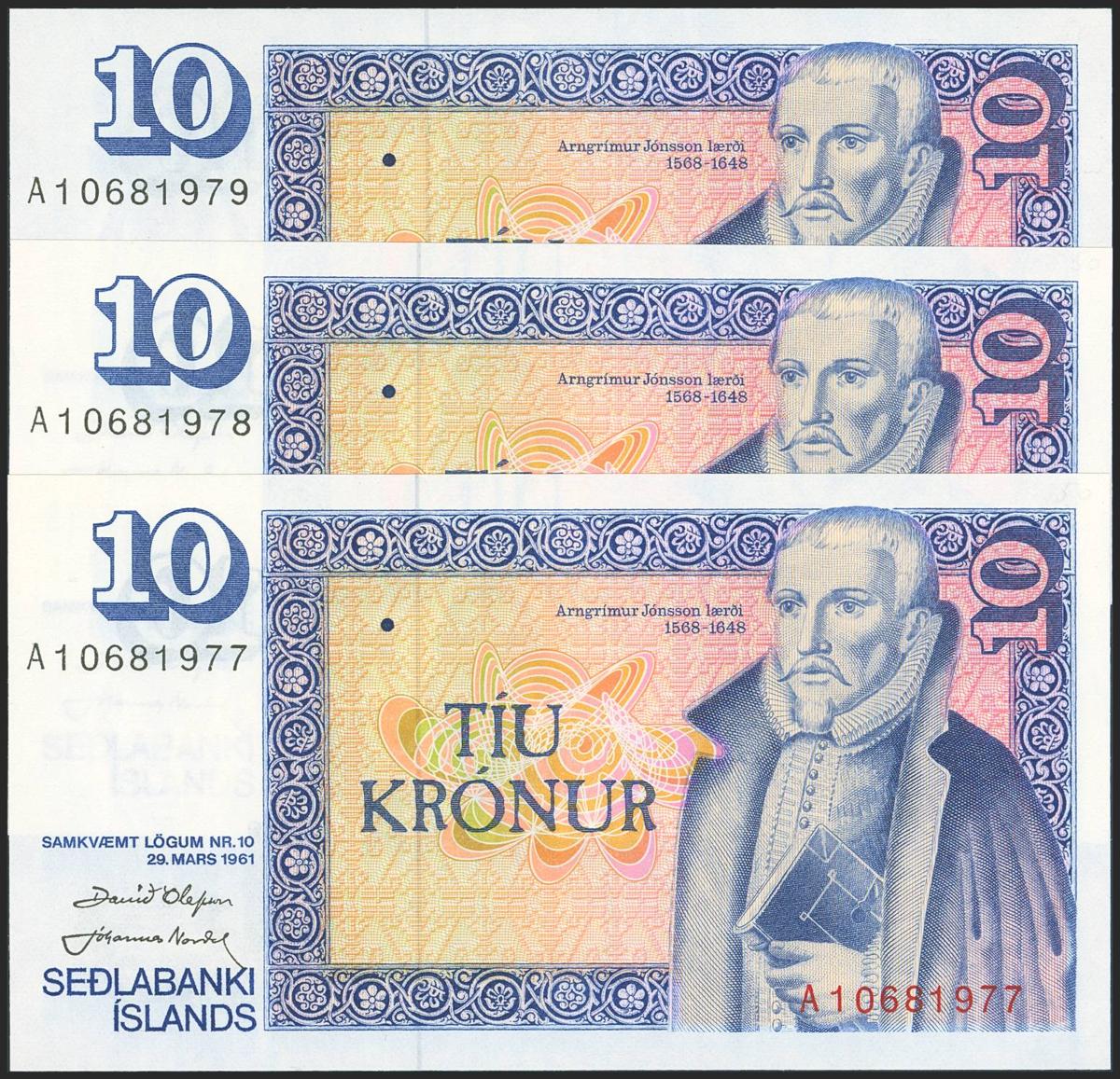 8137