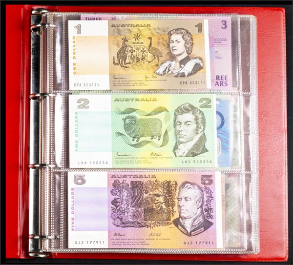 9031 - Spectacular worldwide collection comprising countless banknotes from different countries. Includes complete series, with many of the notes in good qualities, as well as several very rare pieces. AN OPPORTUNITY TO ACQUIRE A LARGE-SCALE COLECCTION, OF INTEREST TO BOTH THE COLLECTOR AND THE SPECIALIST DEALER. ESSENTIAL EXAM. - 1.200€