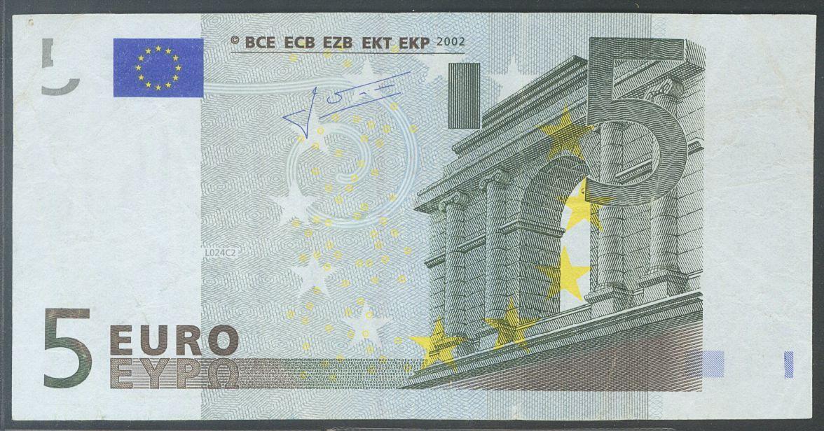834