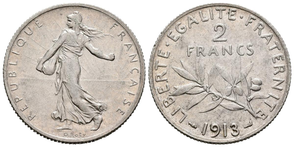 1587