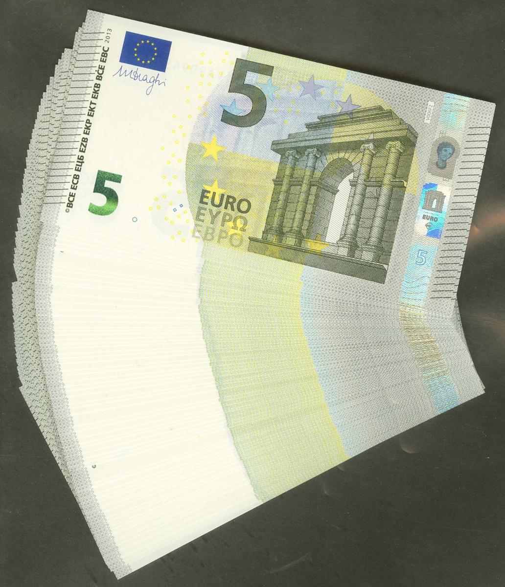 783