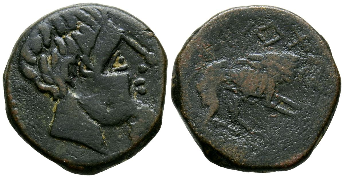 1352