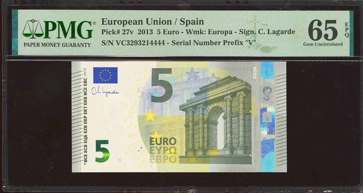 982