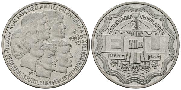 M0000007092 - World coins