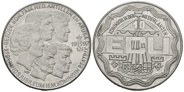 M0000007095 - World coins